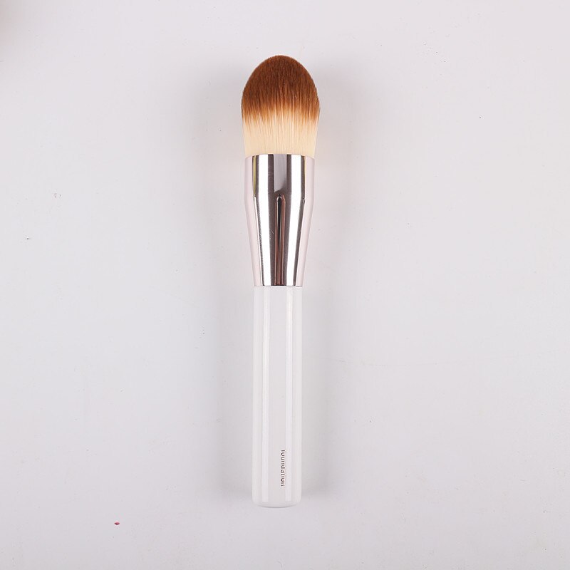 LA MER Large Makeup Brushes Pro Face Beauty Make Up Tool Liquid Foundation BB Cream Blusher Powder Highlight Make Up Brush