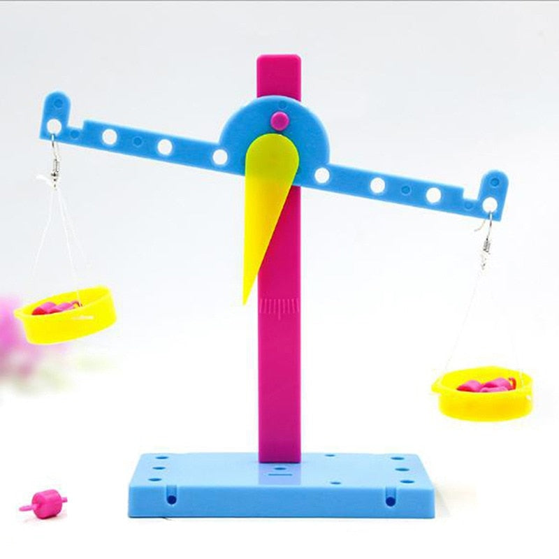 1Set Wooden Hammering Ball Hammer Box Children Fun Playing Hamster Game Toy Early Learning Educational Toys.