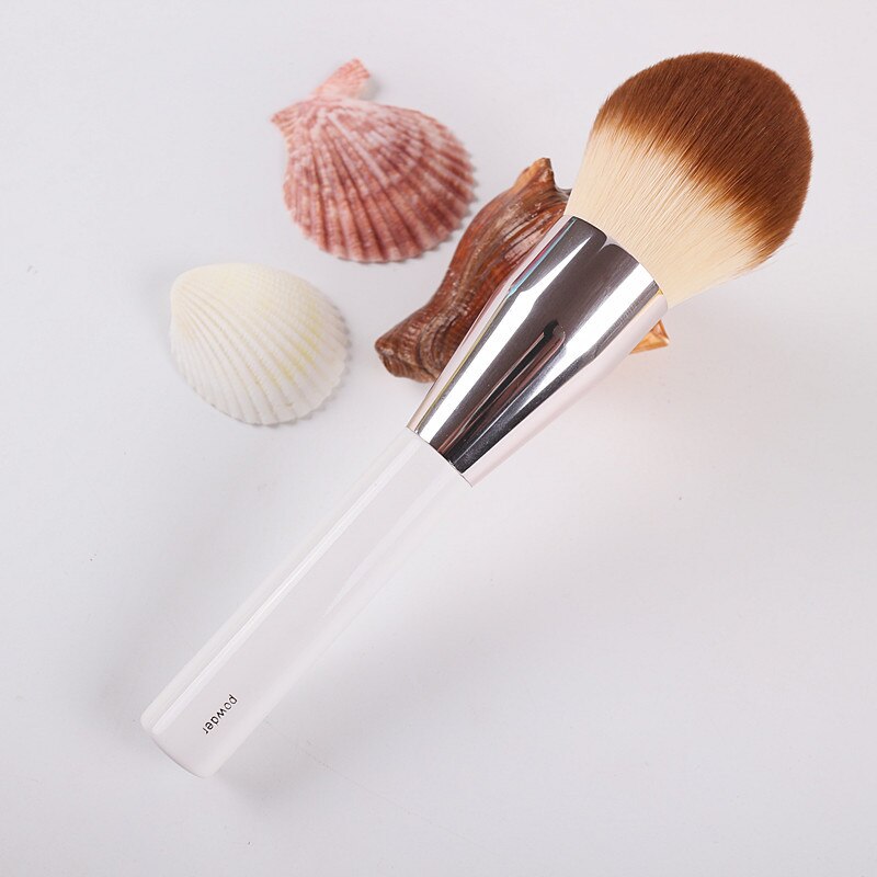LA MER Large Makeup Brushes Pro Face Beauty Make Up Tool Liquid Foundation BB Cream Blusher Powder Highlight Make Up Brush
